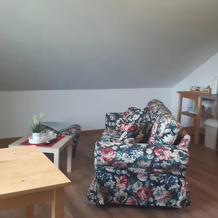 Haus Am Park Apartment Thallwitz